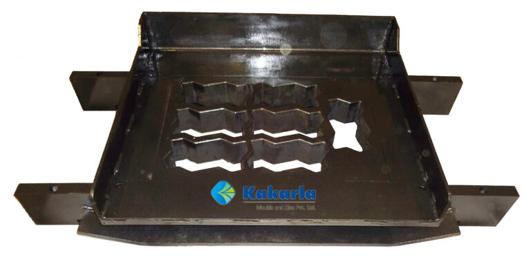 7 Cavity Uni-Paver Grid - Besser Machine